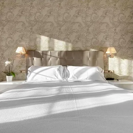 Atalaia Hotel 3*